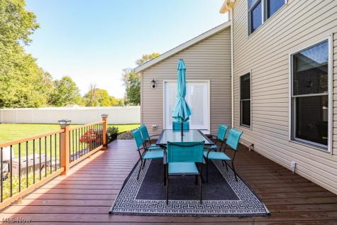 2533 Acorn Avenue Ravenna OH 44266