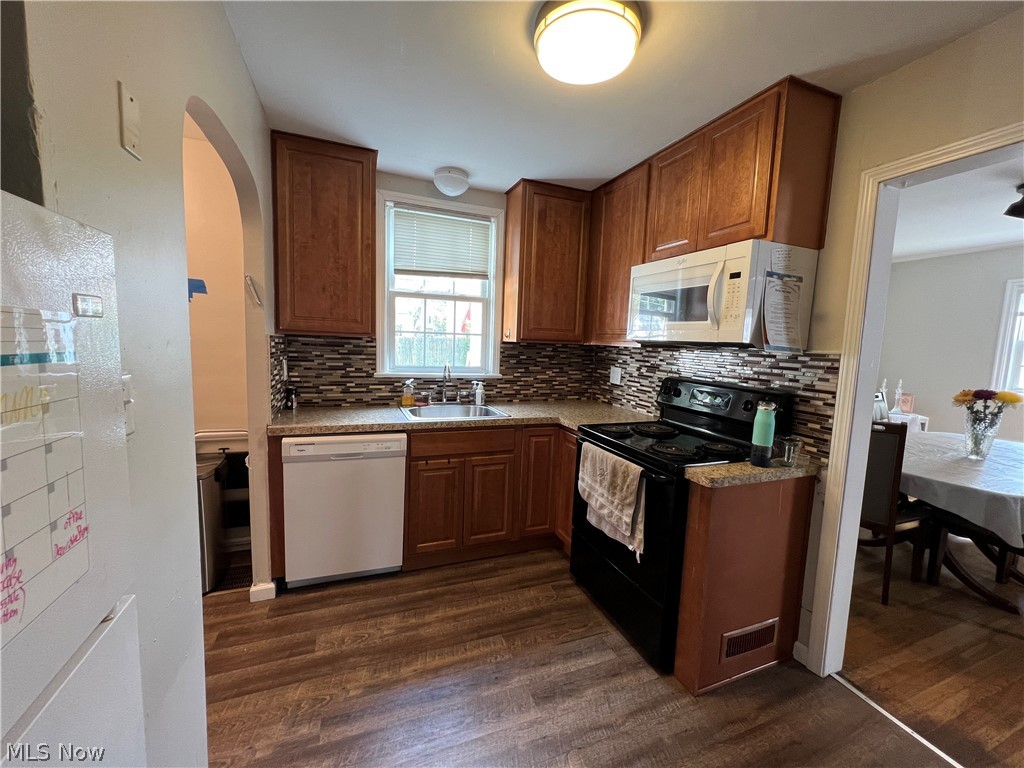 3844 Bendemeer Road Cleveland Heights OH 44118