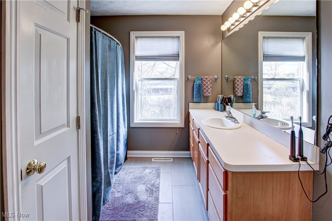 10307 Wildflower Way Broadview Heights OH 44147