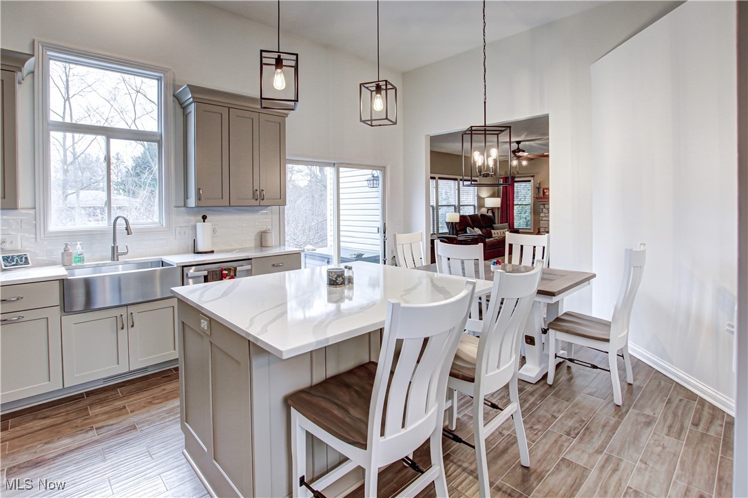 10307 Wildflower Way Broadview Heights OH 44147