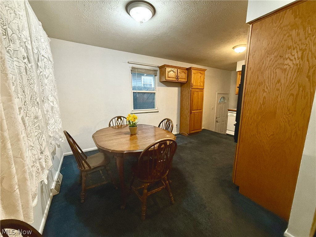 386 Fulmer Avenue Akron OH 44312