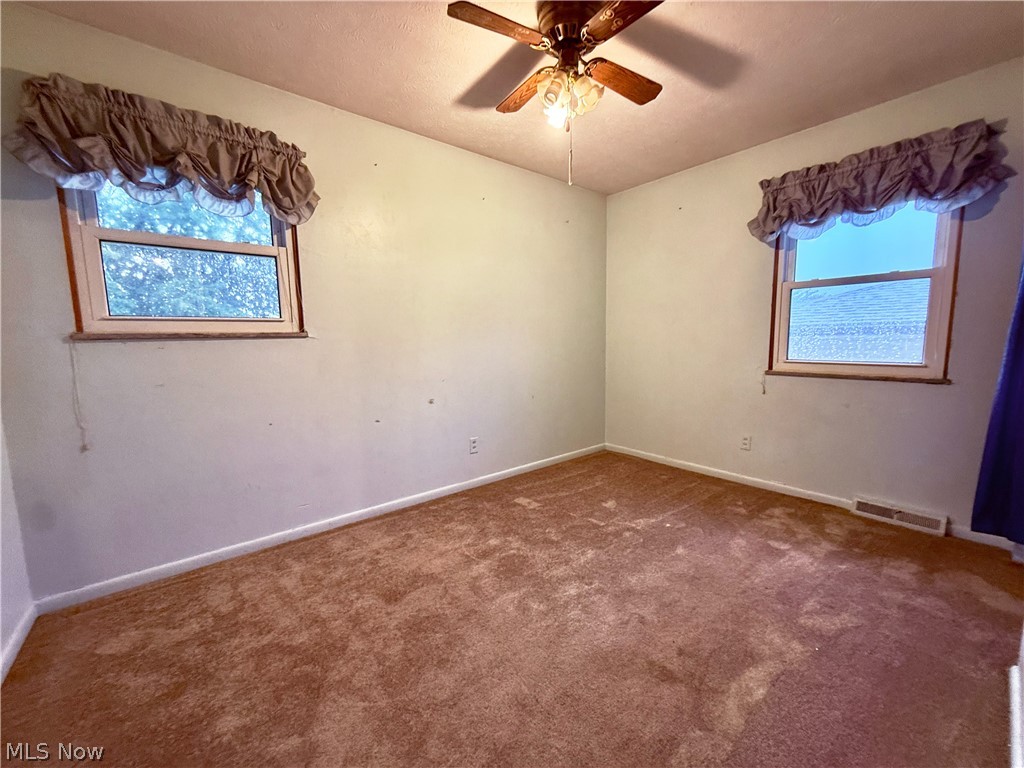 386 Fulmer Avenue Akron OH 44312