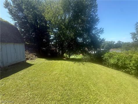 386 Fulmer Avenue Akron OH 44312