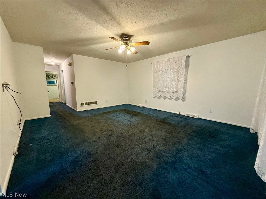 386 Fulmer Avenue Akron OH 44312