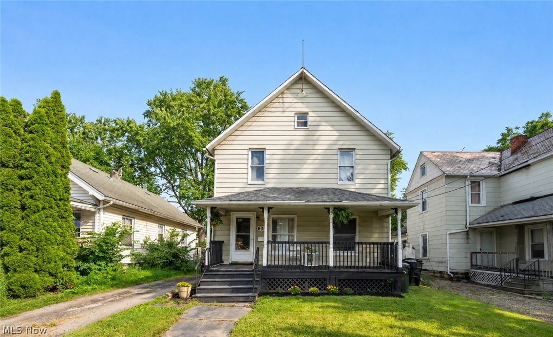 637 Dewey Avenue Elyria OH 44035