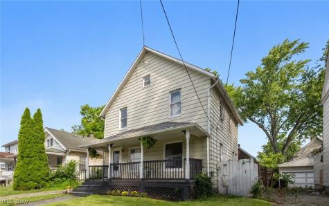 637 Dewey Avenue Elyria OH 44035