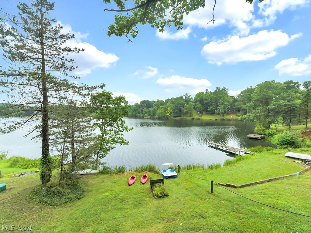 15472 Lakeshore Drive Burton OH 44021