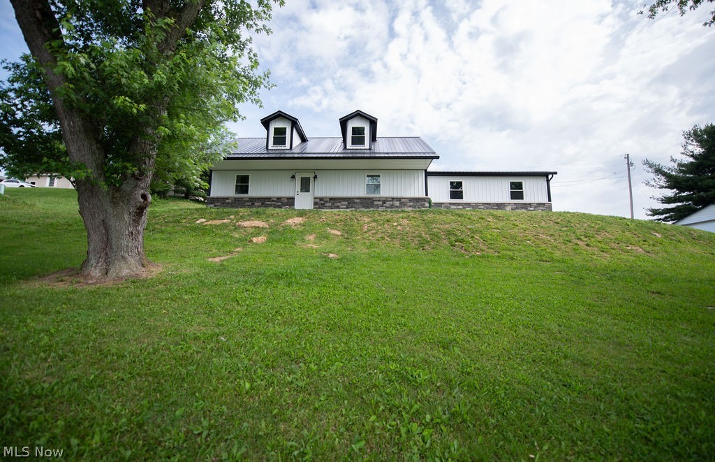 2925 State Route 516 NW Dover OH 44622