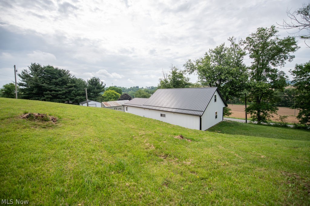 2925 State Route 516 NW Dover OH 44622