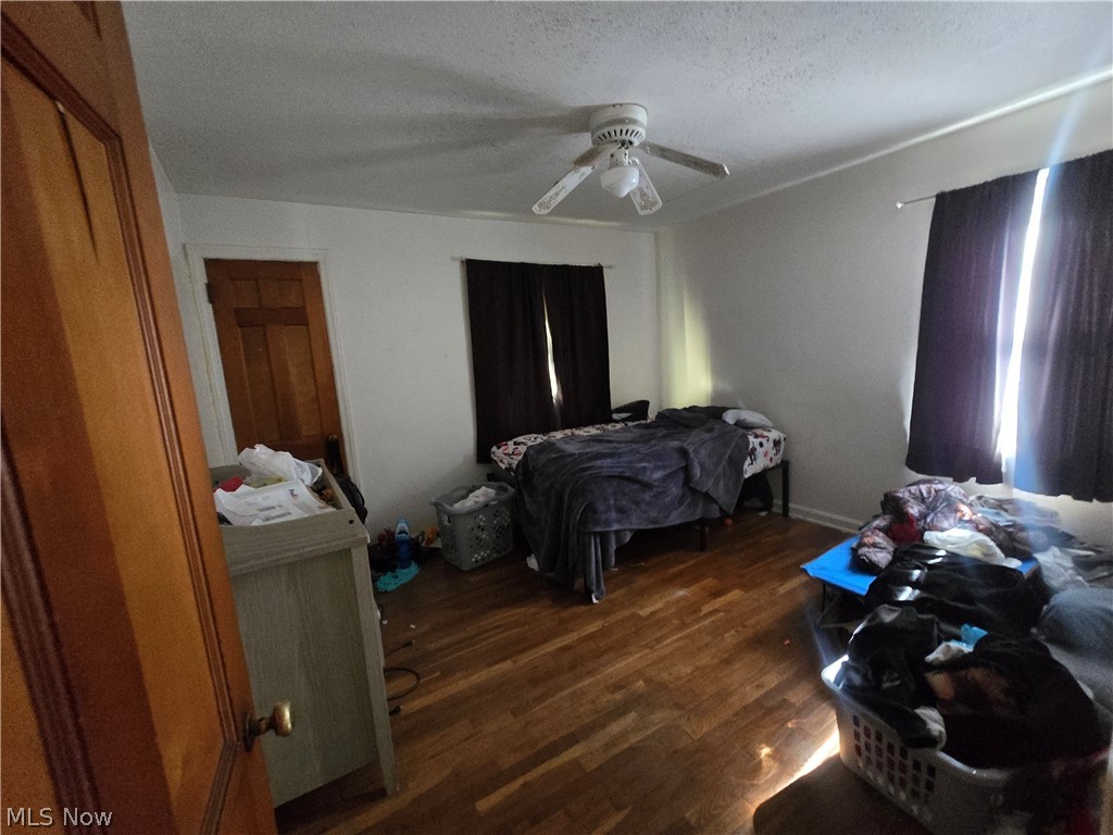 19403 Ridgewood Avenue Warrensville Heights OH 44122