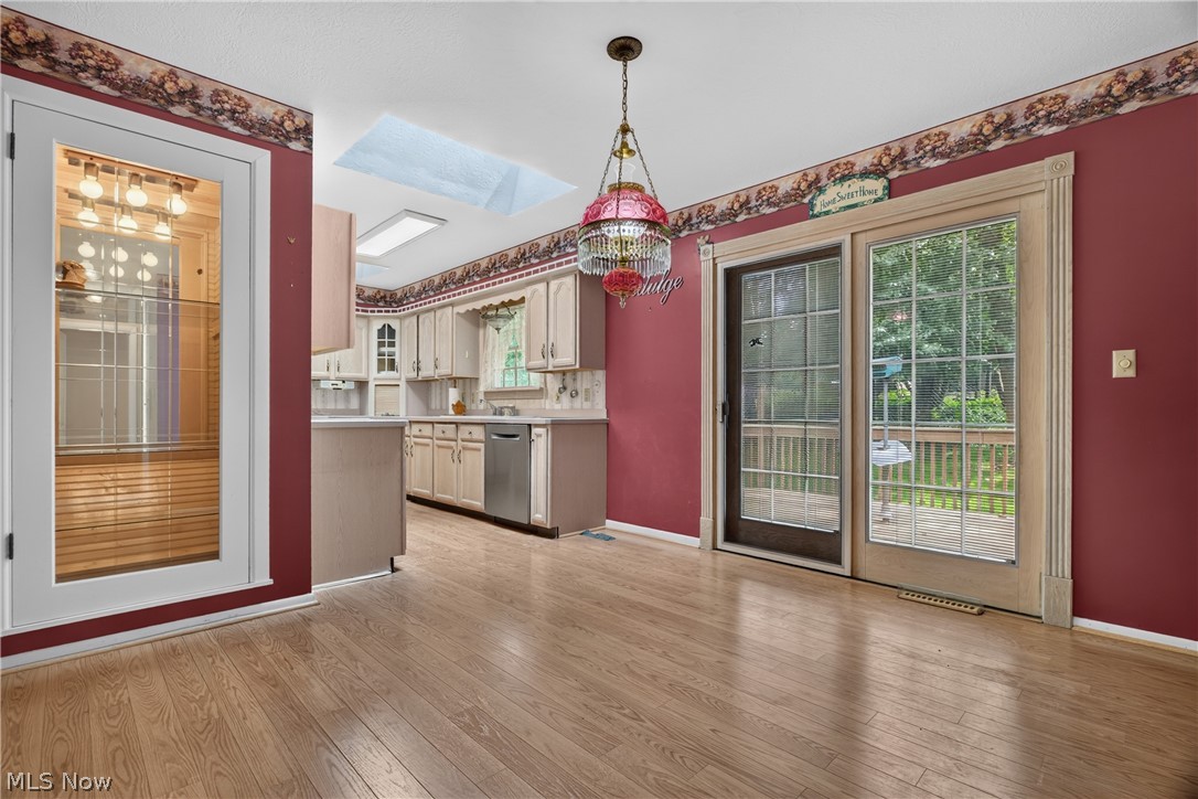 1164 Edgecliff Drive Bedford OH 44146