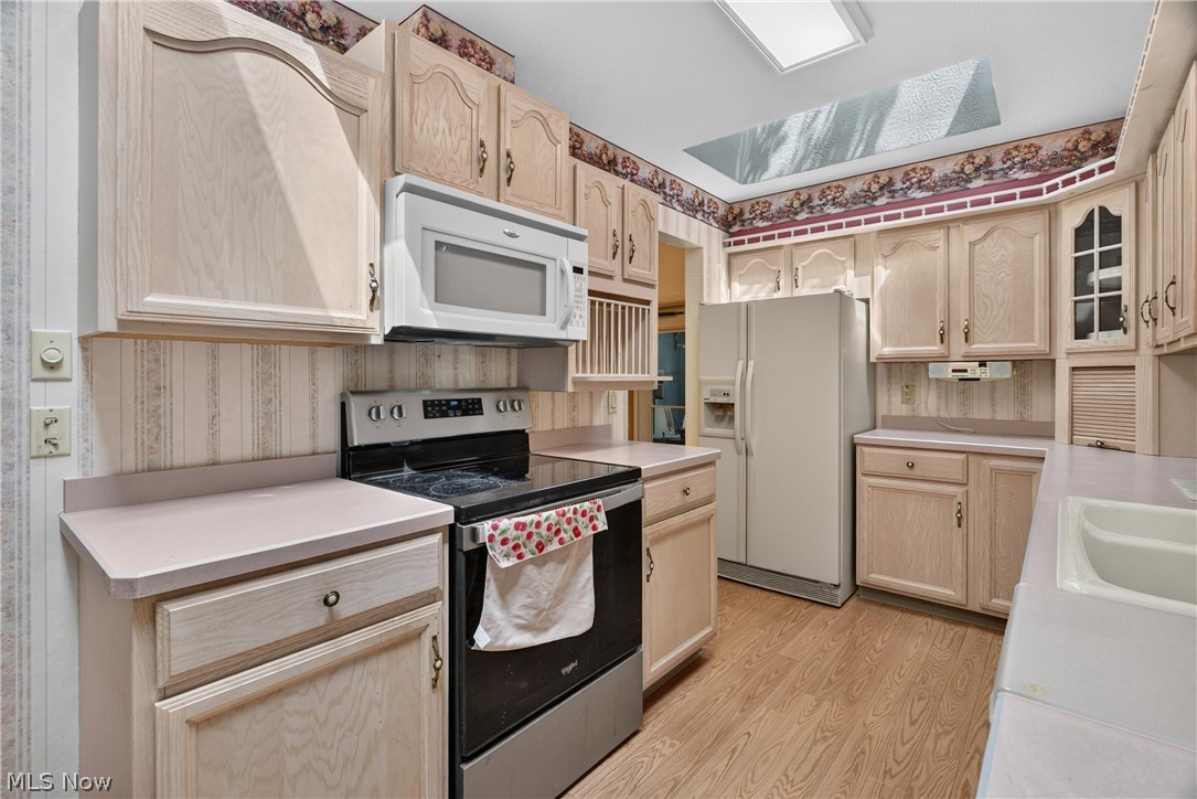 1164 Edgecliff Drive Bedford OH 44146