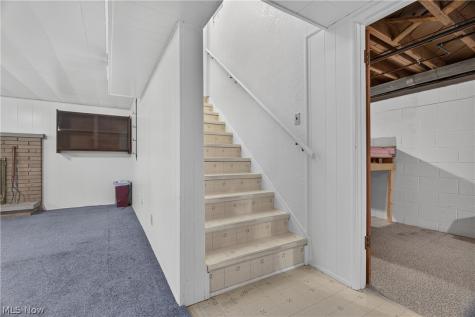 1164 Edgecliff Drive Bedford OH 44146