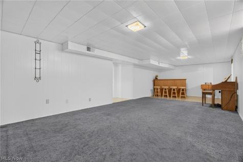1164 Edgecliff Drive Bedford OH 44146