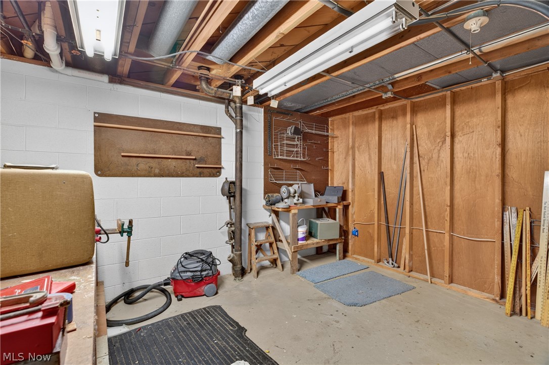 1164 Edgecliff Drive Bedford OH 44146