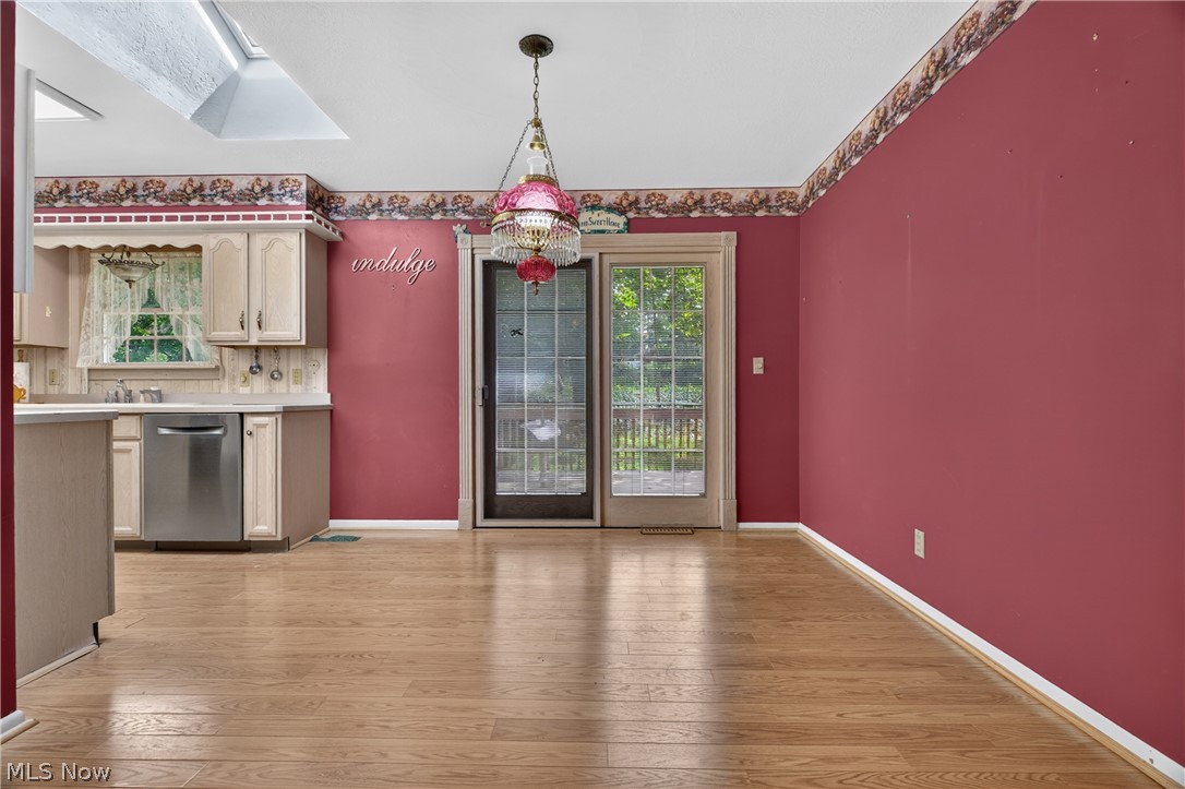 1164 Edgecliff Drive Bedford OH 44146