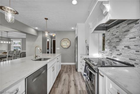 188 W Sturbridge Drive Medina OH 44256