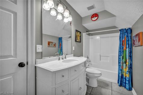 188 W Sturbridge Drive Medina OH 44256