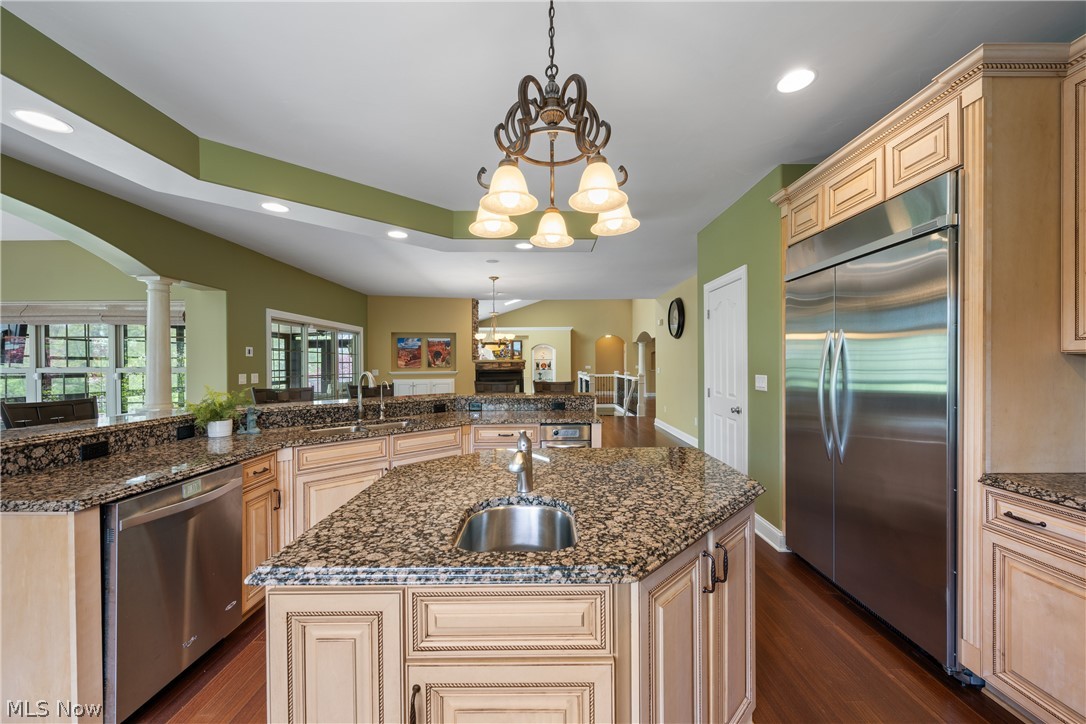 3448 Chadwick Drive Uniontown OH 44685