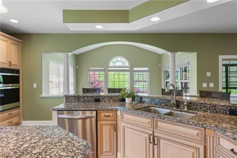 3448 Chadwick Drive Uniontown OH 44685