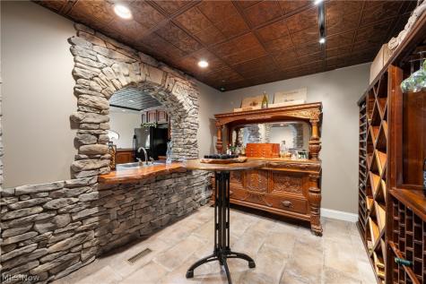 3448 Chadwick Drive Uniontown OH 44685
