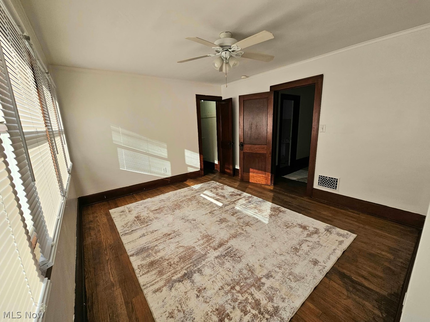 515 Glacier Heights Road Youngstown OH 44509