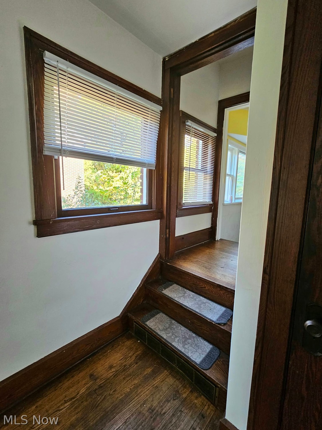 515 Glacier Heights Road Youngstown OH 44509