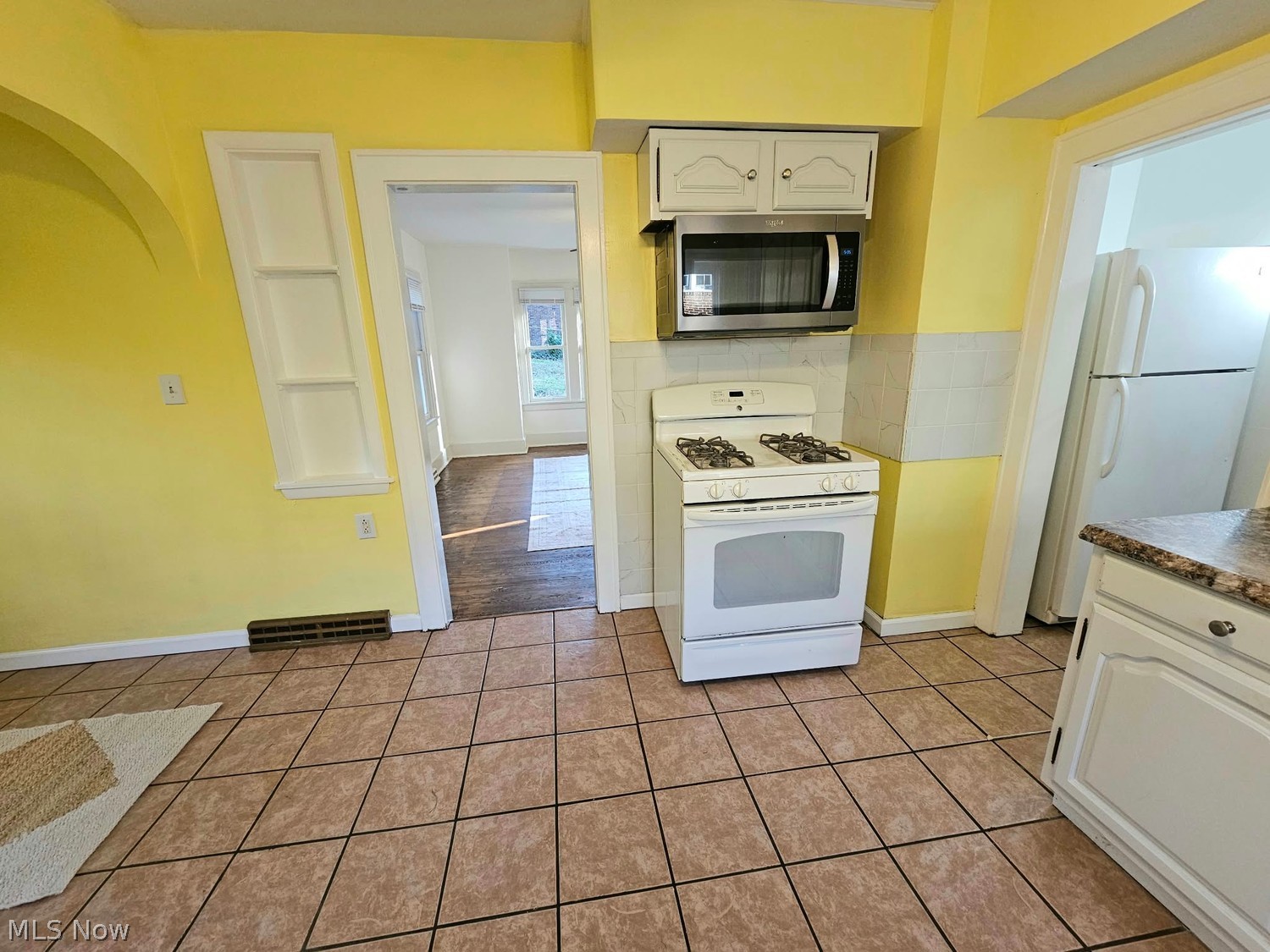515 Glacier Heights Road Youngstown OH 44509