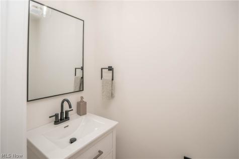 3648 Mulberry Street NW Uniontown OH 44685