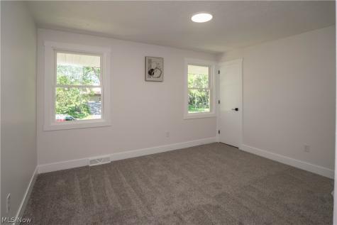 3648 Mulberry Street NW Uniontown OH 44685