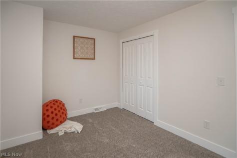 3648 Mulberry Street NW Uniontown OH 44685