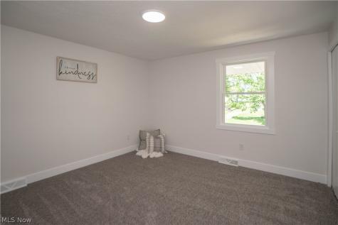 3648 Mulberry Street NW Uniontown OH 44685