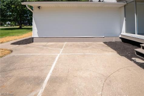 3648 Mulberry Street NW Uniontown OH 44685