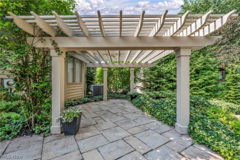 3373 Arbor Way Westlake OH 44145