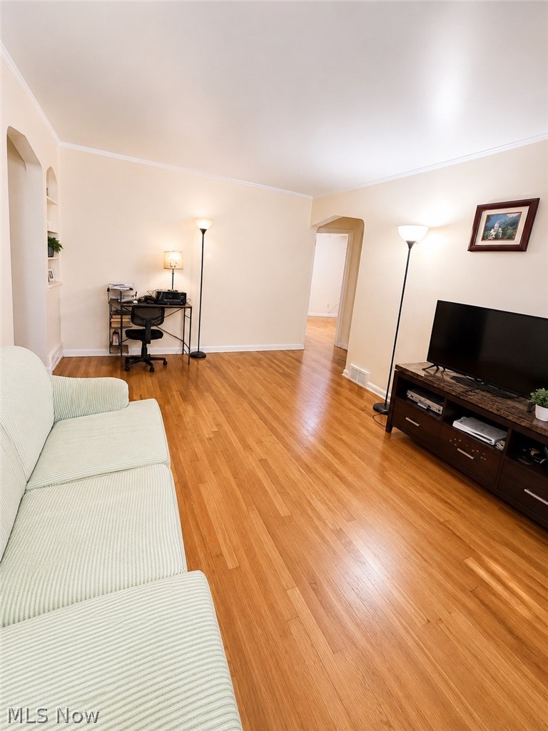 5753 W 46th Street Parma OH 44134