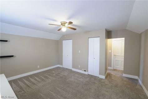 217 E Bergey Street Wadsworth OH 44281