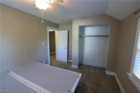 217 E Bergey Street Wadsworth OH 44281