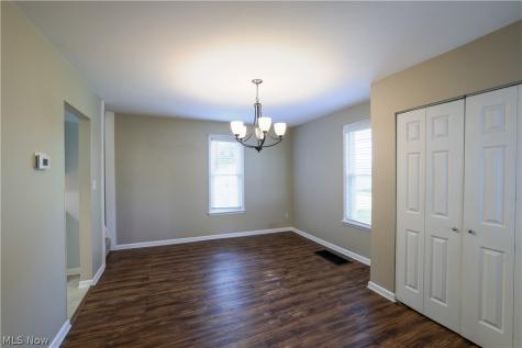 217 E Bergey Street Wadsworth OH 44281