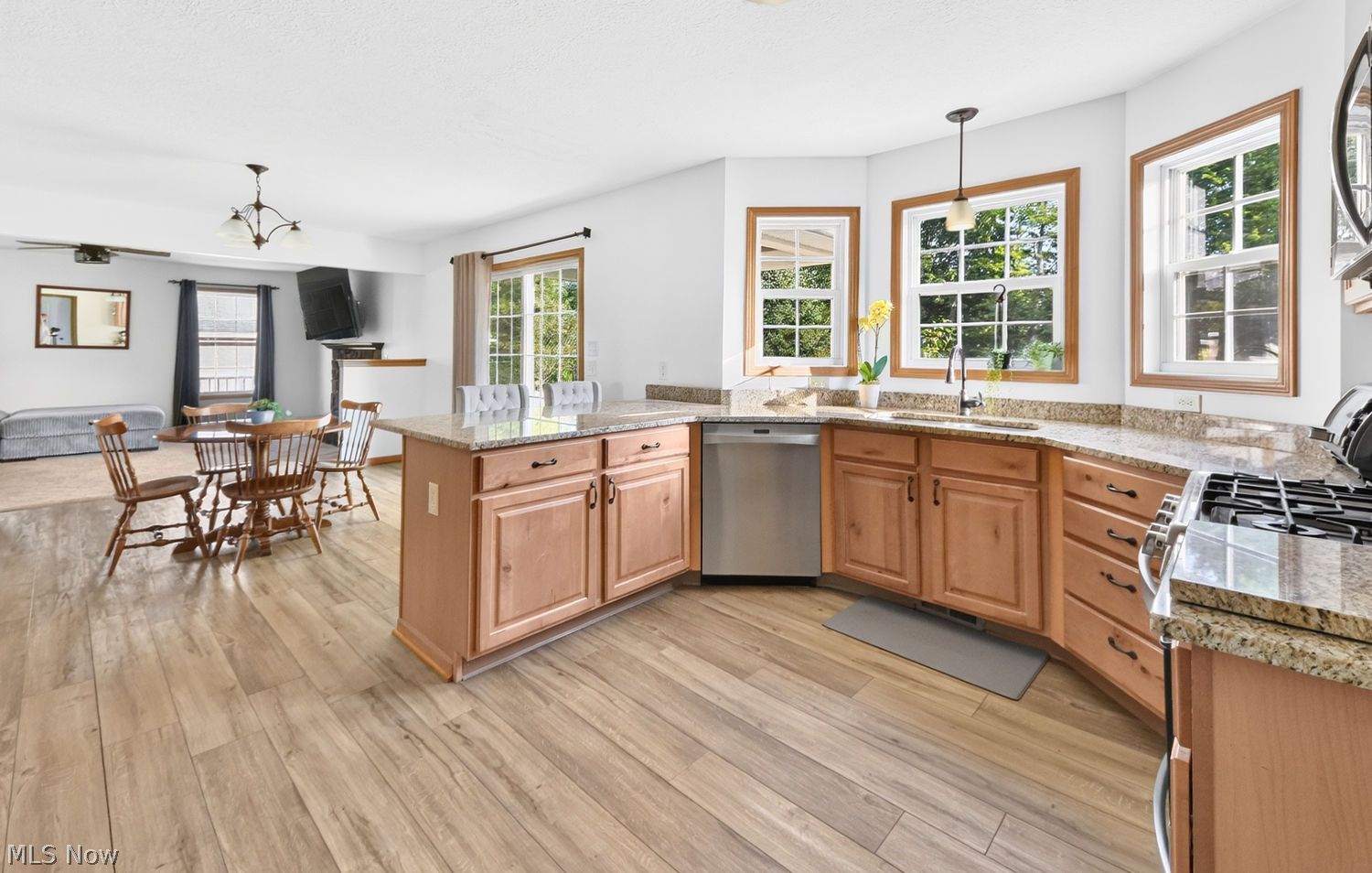 1411 Stone Ledge Court Green OH 44720