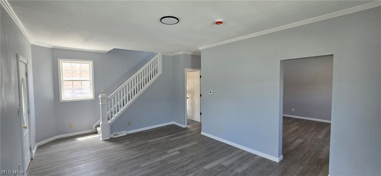 491 N James Street East Palestine OH 44413