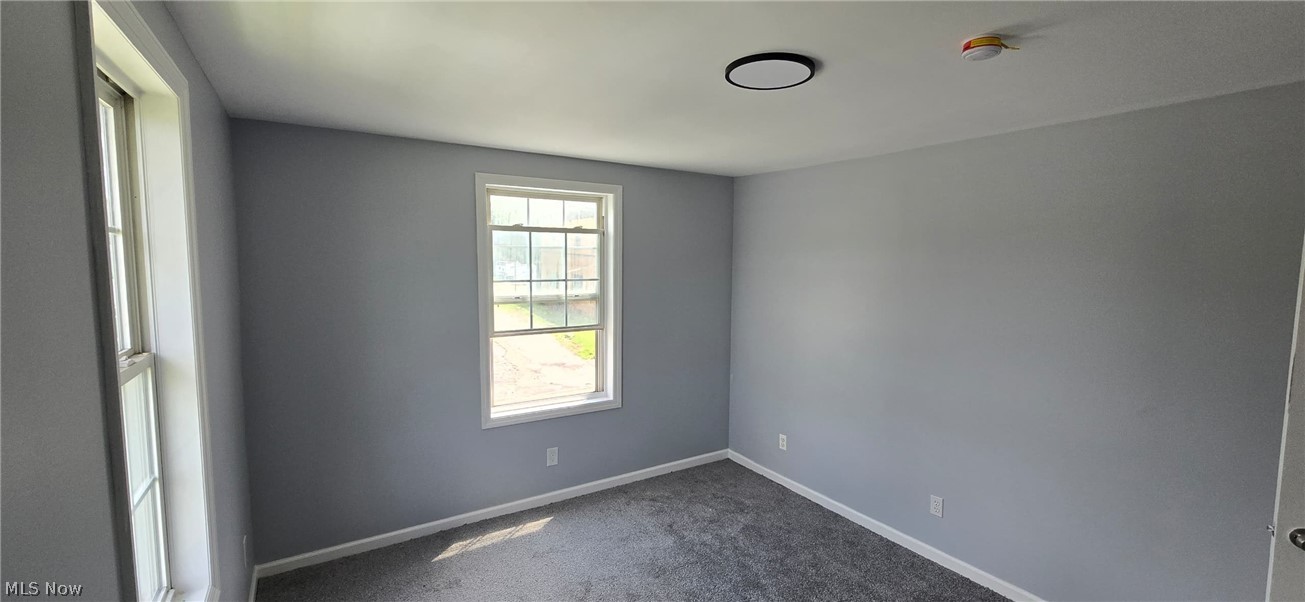 491 N James Street East Palestine OH 44413