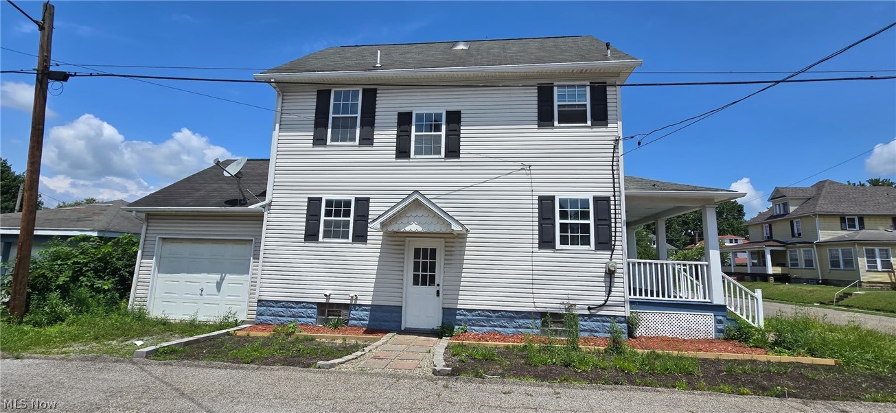 491 N James Street East Palestine OH 44413
