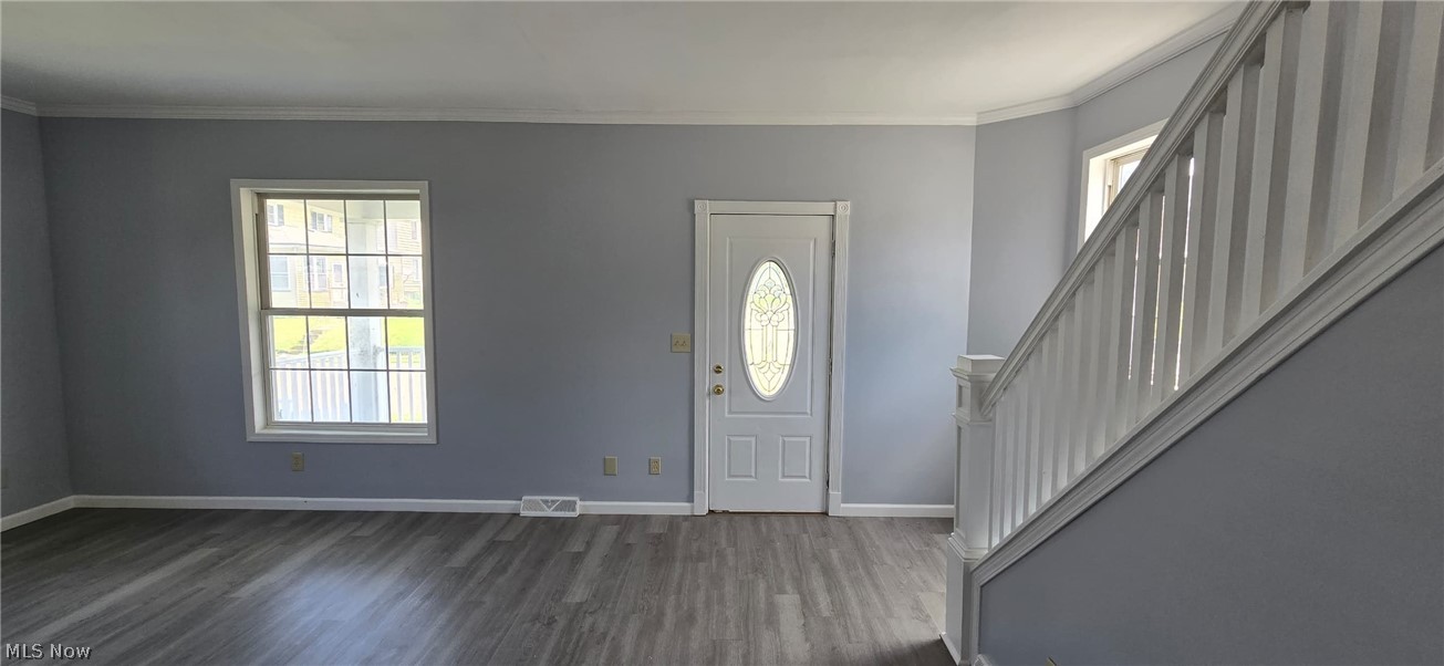 491 N James Street East Palestine OH 44413