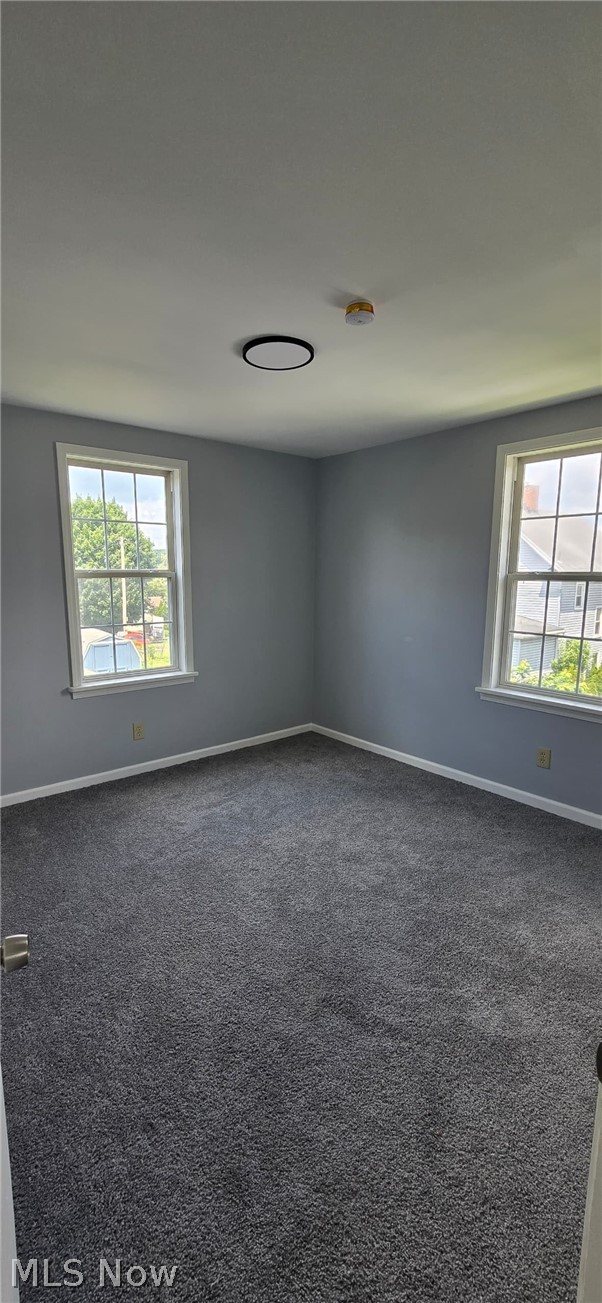 491 N James Street East Palestine OH 44413