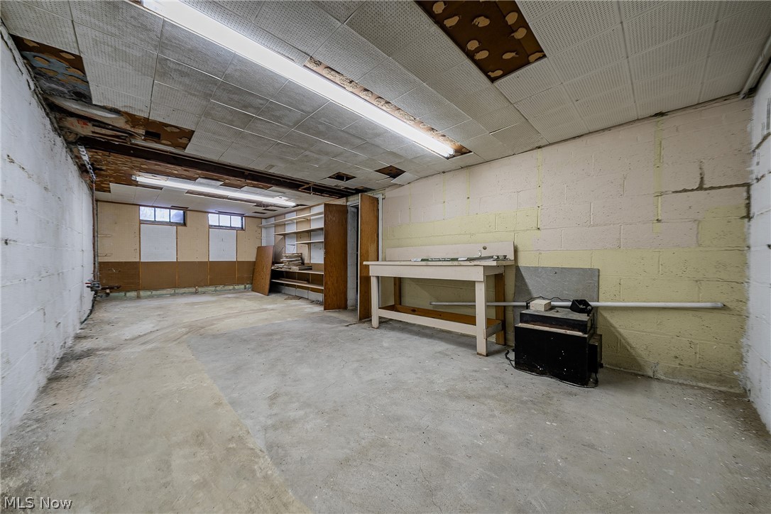 1887 Lawnway Road South Euclid OH 44121