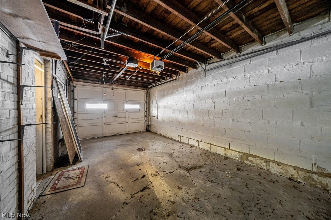 1887 Lawnway Road South Euclid OH 44121