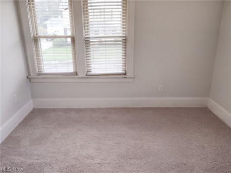 113 Market Street S East Canton OH 44730