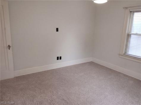 113 Market Street S East Canton OH 44730