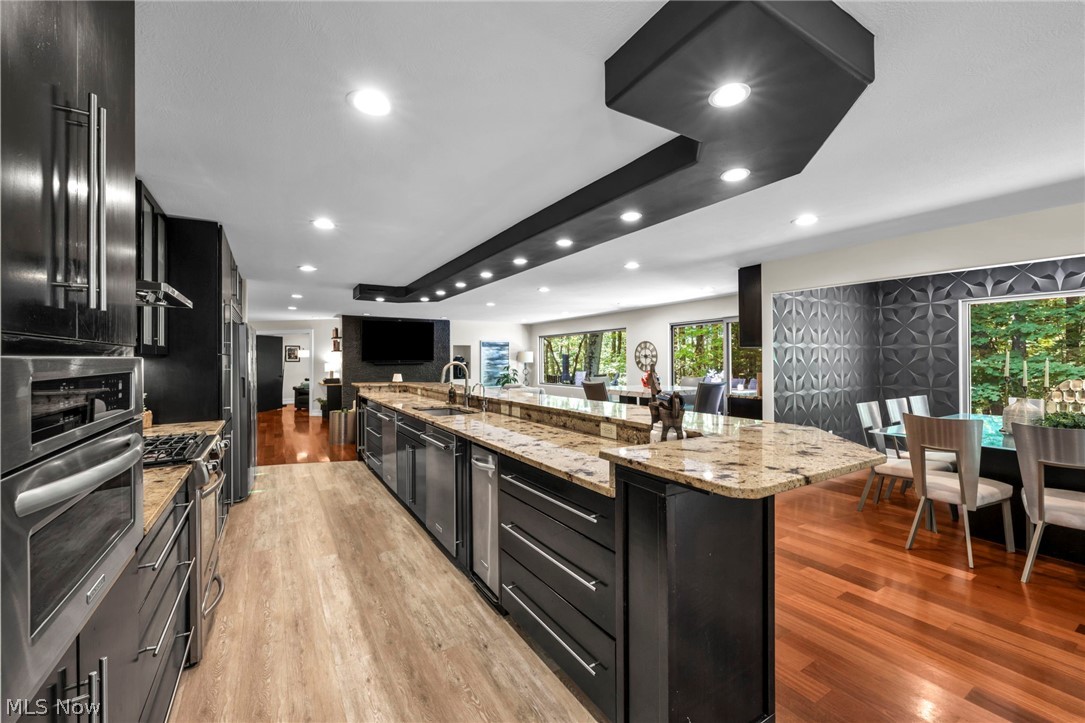 11860 Ridgecliff Circle Strongsville OH 44136