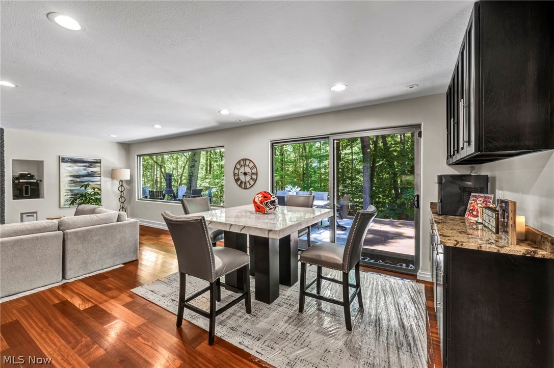 11860 Ridgecliff Circle Strongsville OH 44136